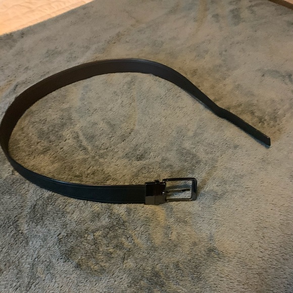 Men’s 34/35 reversible cowhide belt - Picture 2 of 4